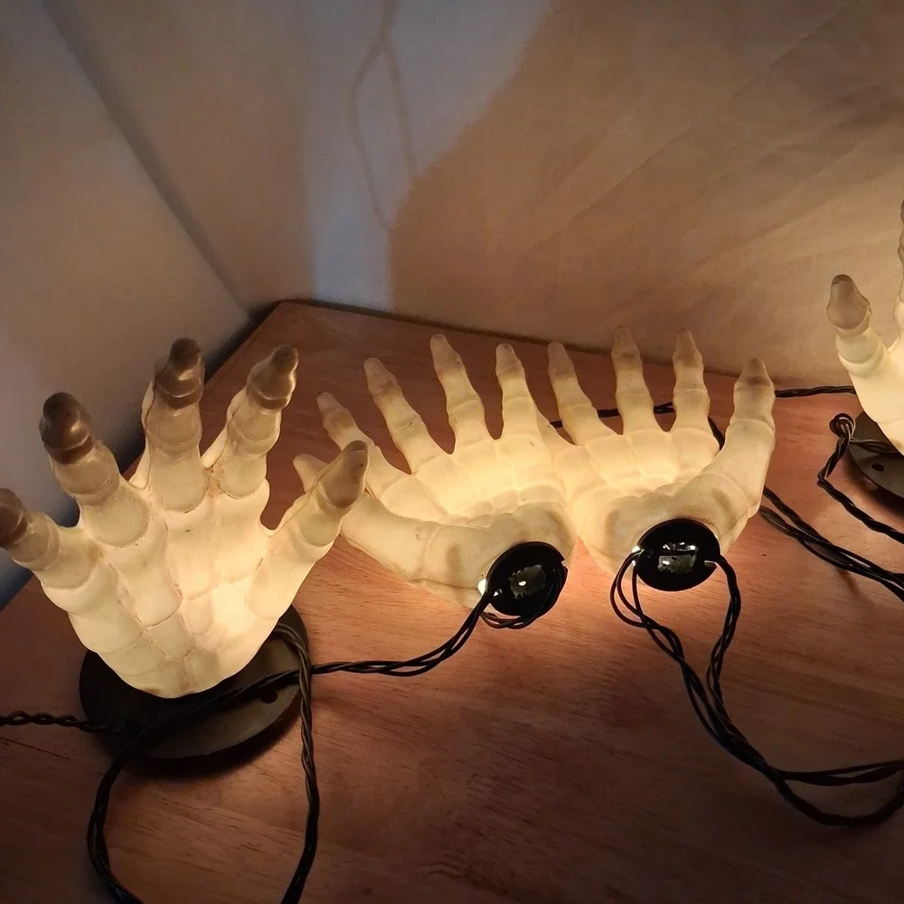 Halloween Blow Mold Skeleton Hands String Light Life Spooky Decor Indoor/Outdoor